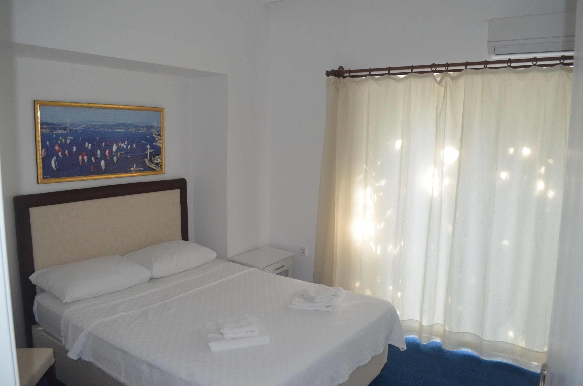 Lacivert Hotel Ayvalı Exteriér fotografie